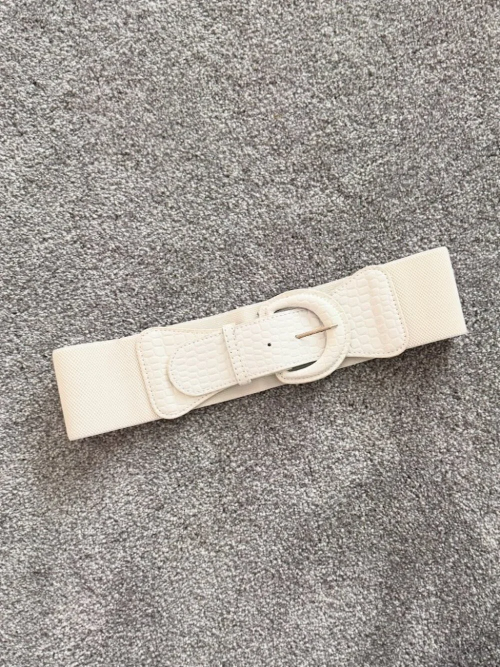 Ivory Stretch Waist Belt Faux Croc Statement Buckle Wide Elastic Cinch Belt